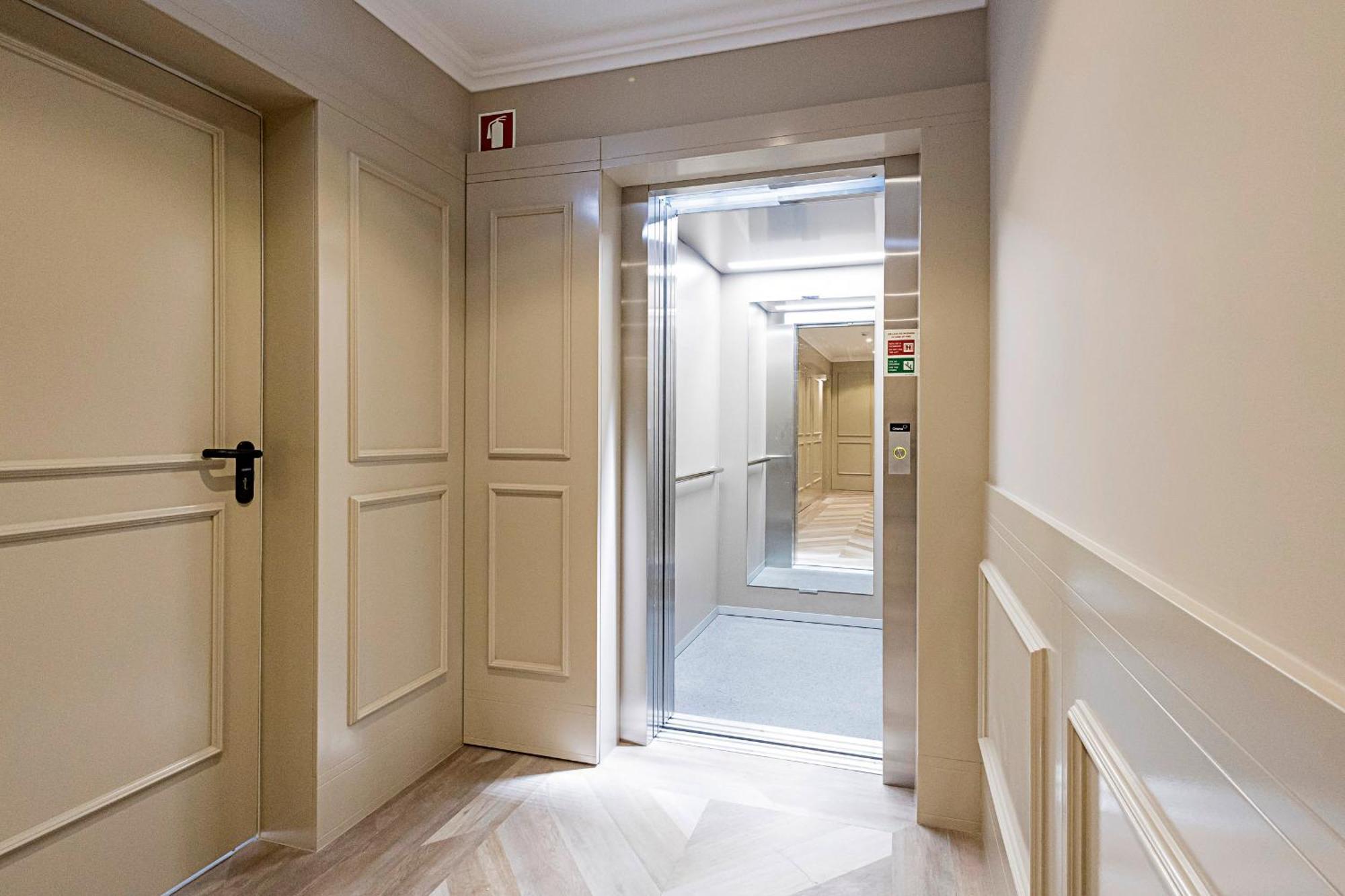 19 Nineteen Suites - Espinho Espinho  Exterior photo