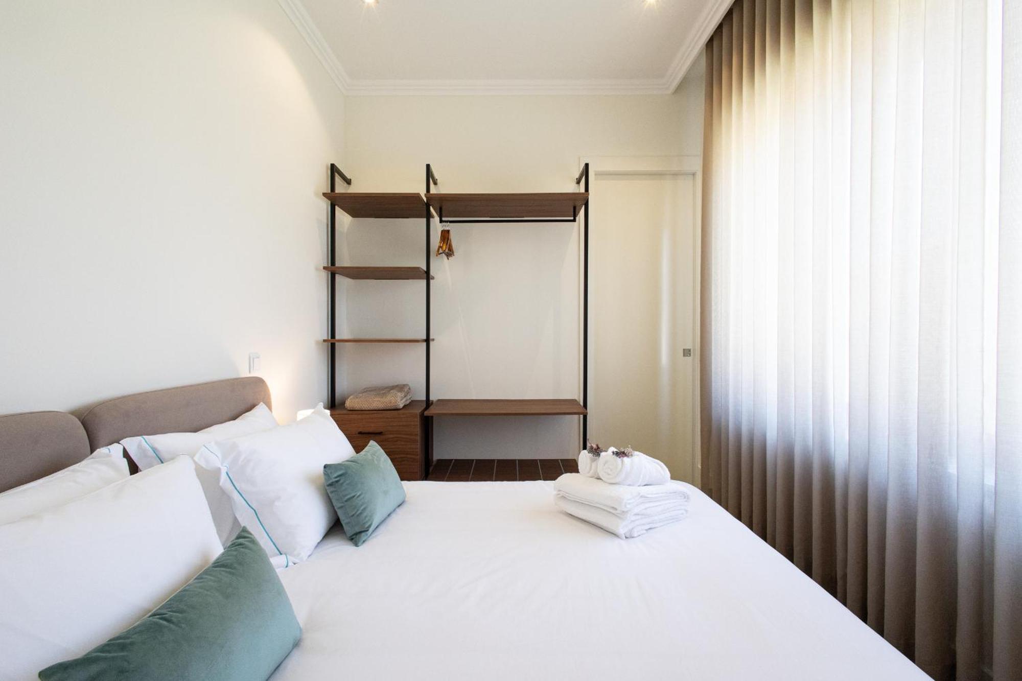 19 Nineteen Suites - Espinho Espinho  Room photo