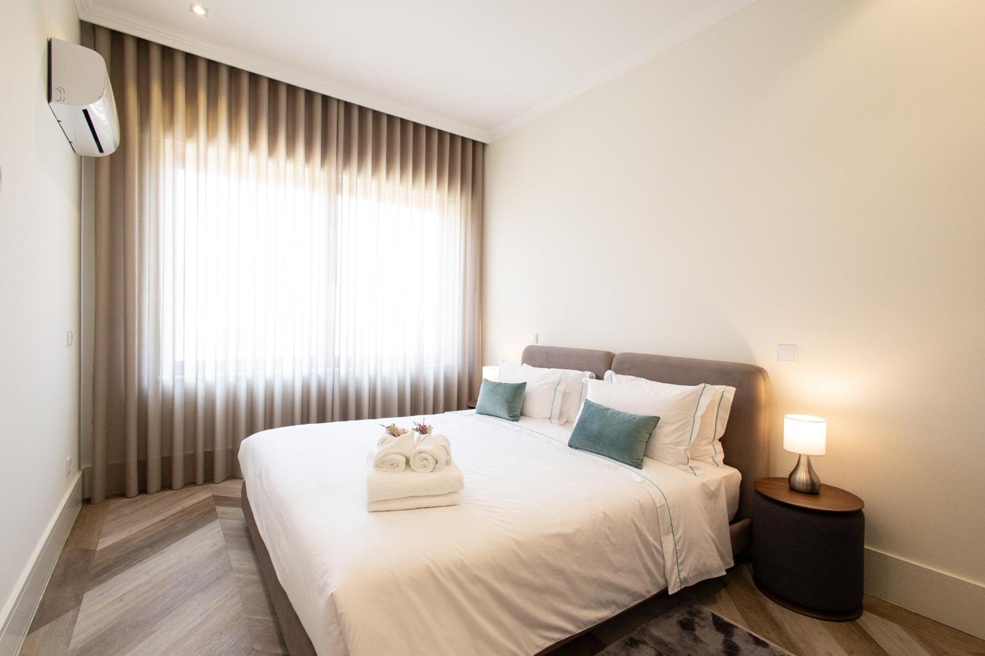 19 Nineteen Suites - Espinho Espinho  Room photo