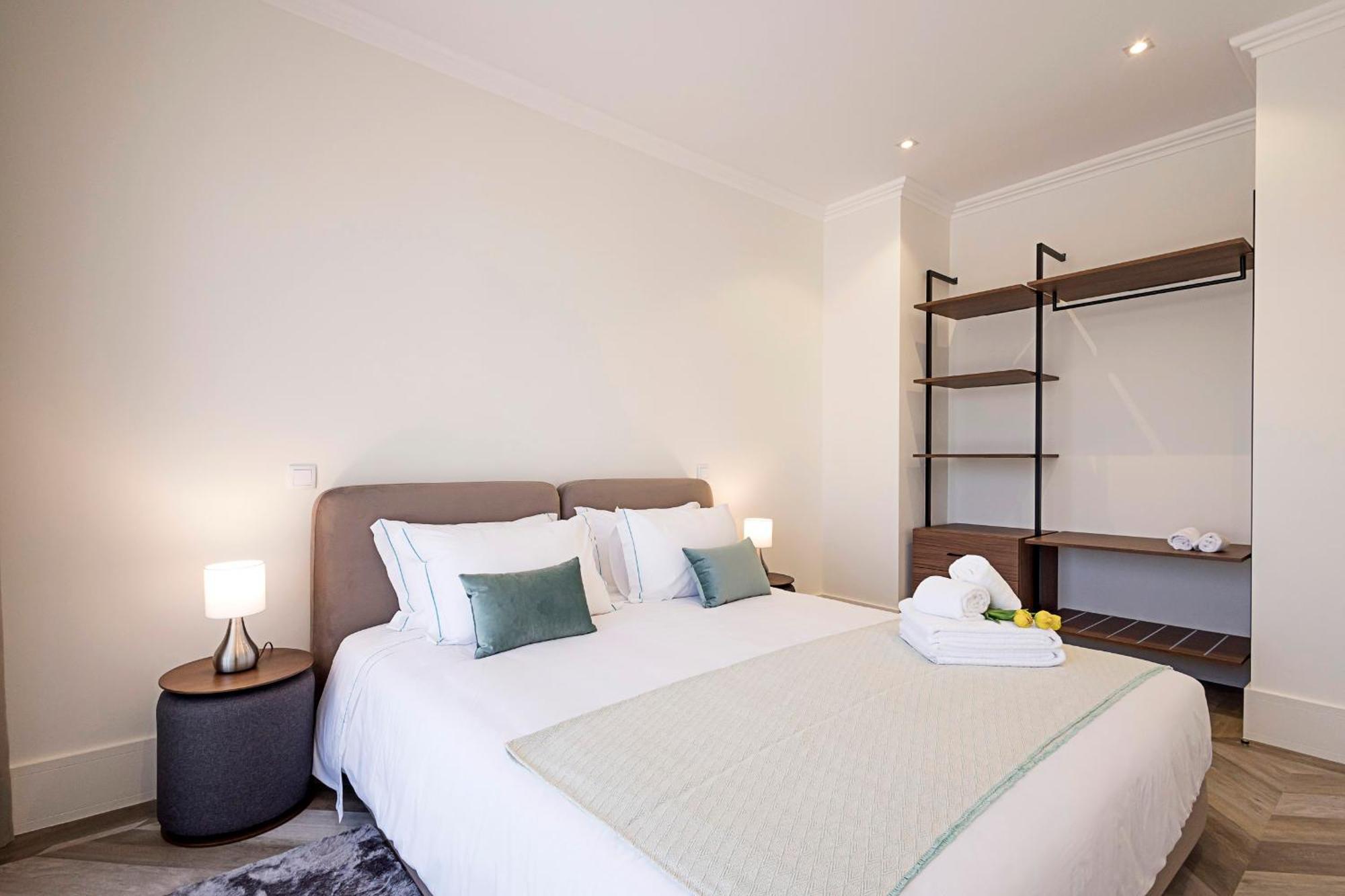 19 Nineteen Suites - Espinho Espinho  Room photo